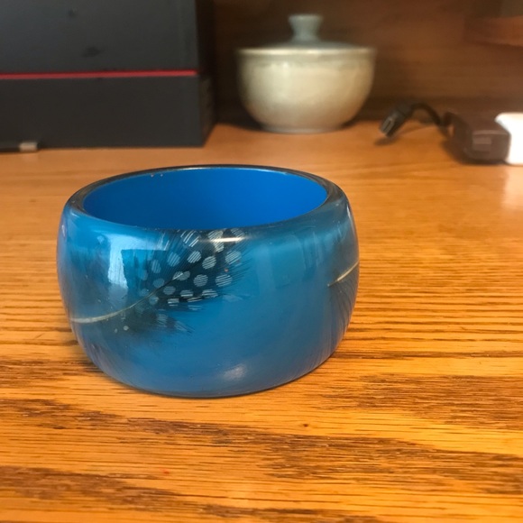 Never worn beautiful bangle - Picture 2 of 4